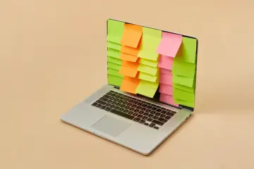 ChatGPT para Chrome ya puede actuar en tus pestañas: rellenar formularios y descargar archivos