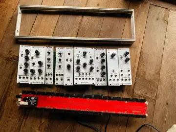 Detienen en San Francisco a un hombre acusado de ocultar un micrófono espía en una sala de OpenAI