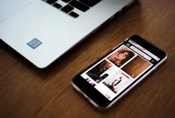 Instinct, el agente de IA viral, ante la competencia de Muse y Dots de grandes tecnológicas