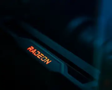 Meta y AMD acuerdan suministro de 6 GW de GPUs Instinct para infraestructura de IA
