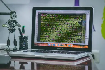 Fotografía de archivo que ilustra: MiniMax-H3 disponible en MLX para ejecutar vídeo multimodal en Apple Silicon