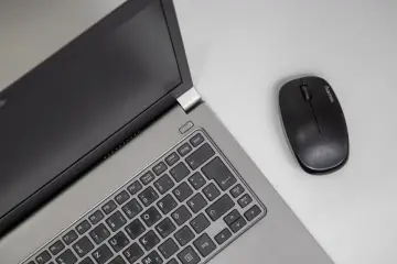 Nvidia y Microsoft presentan la Surface Laptop Ultra, un portátil con chip de Nvidia para ejecutar IA en local