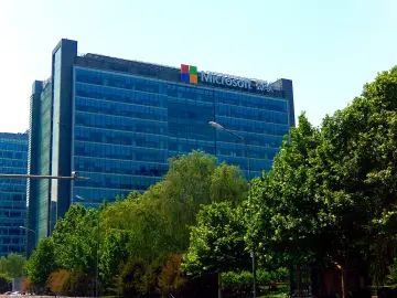 Microsoft Research lanza Agent Lightning v1.0, framework ligero de RL para agentes con harnesses reales
