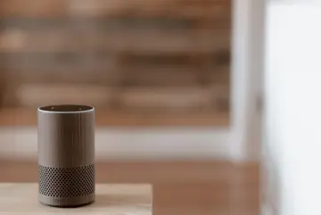 Los nuevos productos del hogar de Apple tendrán funciones limitadas en Europa por Siri AI