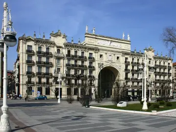 La nueva responsable de Anthropic en España pide regulación global de la IA y confirma trabajo con Ibex 35