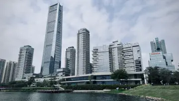 Alibaba lanza Qwen3.5-Omni, modelo multimodal que genera código desde instrucciones de voz y vídeo