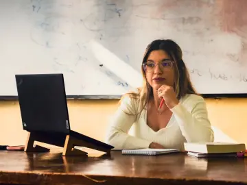 Fotografía de archivo que ilustra: NVIDIA presenta modelos de difusión para generar texto 6 veces más rápido