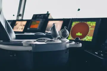 Fotografía de archivo que ilustra: Google lanza WeatherNext 2, modelo de IA que predice huracanes 15 días antes