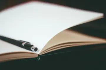 Fotografía de archivo que ilustra: Nature defiende tratar las citas inventadas por IA como mala conducta investigadora