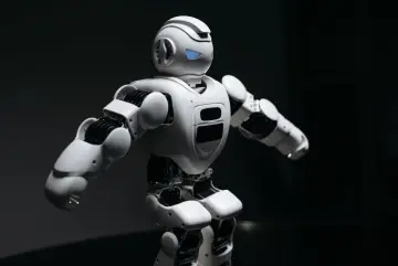 Agility Robotics presenta Digit 5, robot humanoide capaz de trabajar sin vallas de seguridad