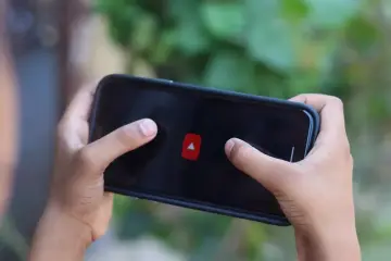 Fotografía de archivo que ilustra: YouTube amplía su IA conversacional Ask YouTube para comparar productos antes de comprar