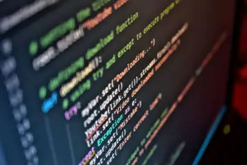Daniel Stenberg: gestión de reportes de seguridad IA en cURL ahora requiere horas diarias