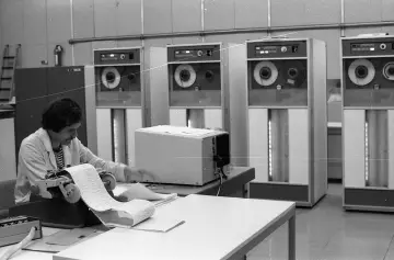 Fotografía de archivo que ilustra: Redacciones IA autónomas rompen noticias a velocidad: RuntimeWire bate a medios tradicionales