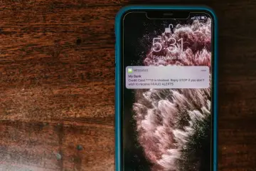 Fotografía de archivo que ilustra: Meta despliega IA avanzada para detectar fraudes en WhatsApp, Facebook e Instagram