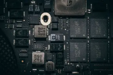 NVIDIA lanza Nemotron 3 Super, modelo abierto para agentes IA con 5x más rendimiento