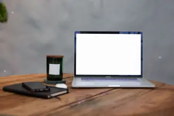 Samsung presenta Freestyle+: proyector portátil con optimización automática por IA