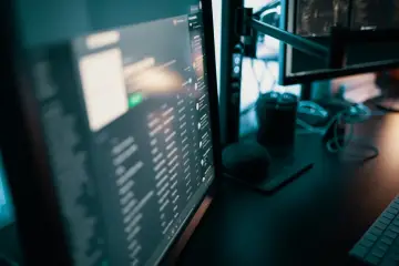 Fotografía de archivo que ilustra: OpenAI convierte a ChatGPT en plataforma de aplicaciones y agentes autónomos con dots