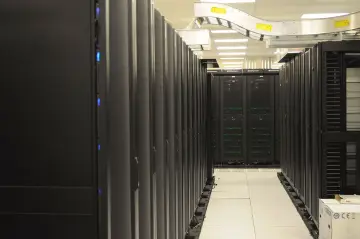 Fotografía de archivo que ilustra: Google presenta Agent Compute Engine, con una microVM aislada por hardware para cada agente de IA
