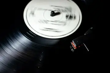 Fotografía de archivo que ilustra: Titulares de los derechos de Elvis Presley demandan a Anthropic por usar 274 canciones para entrenar a Claude