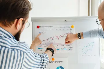 Fotografía de archivo que ilustra: AWS publica guía de monitoreo de modelos discriminativos con SageMaker y MLflow