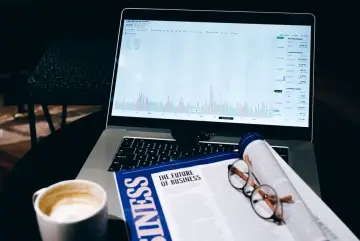 Fotografía de archivo que ilustra: AWS detalla cómo construir una capa semántica gobernada para agentes de IA con AtScale