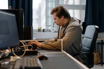 Fotografía de archivo que ilustra: OpenAI presenta diez casos de uso de Codex para automatizar trabajo