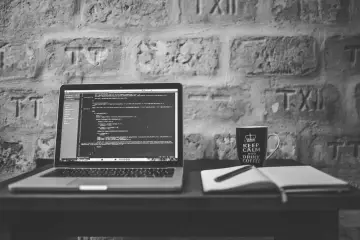 Fotografía de archivo que ilustra: IBM Research lanza ScarfBench para evaluar agentes de IA en migraciones de frameworks Java
