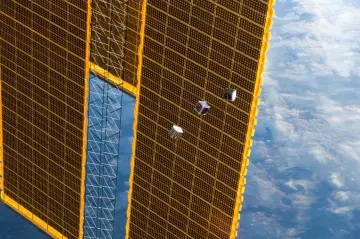 Google lanza su primer satélite con chips TPU para probar centros de datos en el espacio