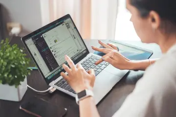Fotografía de archivo que ilustra: Google abre Home MCP para que agentes de IA de terceros controlen dispositivos del hogar
