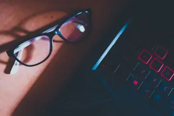 Demanda colectiva acusa a Meta de esconder código de reconocimiento facial 'NameTag' en sus gafas y apps