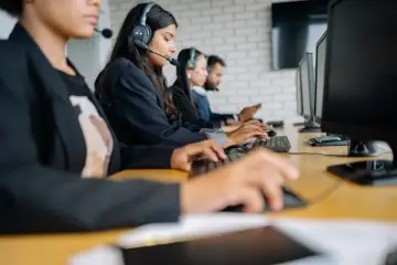 Fotografía de archivo que ilustra: Clarus Care implementa asistente conversacional de IA para contactos sanitarios con Amazon Bedrock