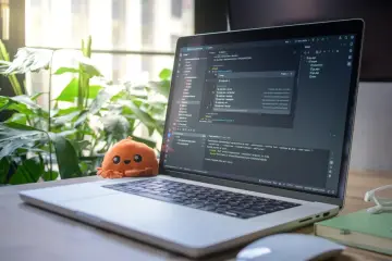 Fotografía de archivo que ilustra: Hugging Face automatiza releases semanales con IA y verificación humana