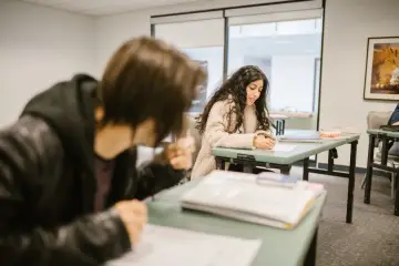 Microsoft pacta con sindicato docente de EE.UU. principios de privacidad para IA en escuelas