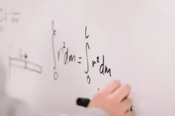 OpenAI crea un grupo asesor de matemáticos pero genera nueva controversia en la comunidad