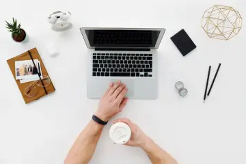 Instinct, startup de agentes de IA de Noah Shinn, alcanza valoración de 2.500 millones de dólares