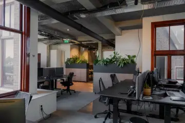Google lanza agente Gemini universal para empresas con identidad laboral propia