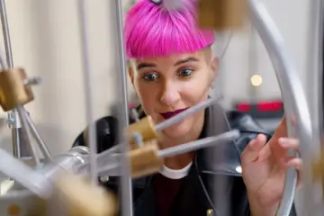 Google DeepMind lanza SynthID Bio para marcar proteínas diseñadas por IA