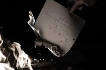 OpenAI publica 722 manuscritos con soluciones matemáticas generadas por un modelo no publicado