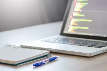 Emergent alcanza valoración de $300M con inversión de $70M de SoftBank y Khosla Ventures