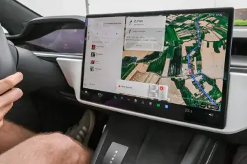 Fotografía de archivo que ilustra: Google Maps incorpora Gemini en Apple CarPlay para pedir rutas y destinos por voz al conducir