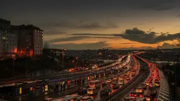 Wikimedia denuncia que agentes de IA de OpenAI saturaron su infraestructura en mayo de 2026