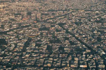Fotografía de archivo que ilustra: Google Research combina movilidad y modelos de lenguaje para mejorar el entendimiento geoespacial