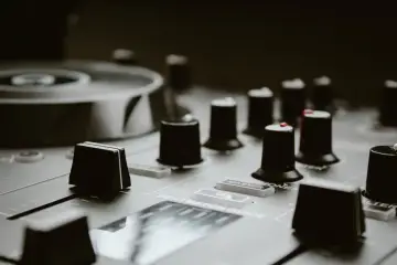 Fotografía de archivo que ilustra: Spotify prepara un remixer musical con IA de pago que podría llegar en 2027