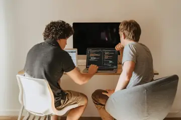 Fotografía de archivo que ilustra: Open Responses: estándar neutral para APIs de modelos de lenguaje