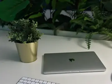 Fotografía de archivo que ilustra: AWS presenta acelerador para gestión de conocimiento institucional con avatar de IA y voz