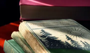 Fotografía de archivo que ilustra: Dos escritores de Stanford demandan a Anthropic por entrenar a Claude con libros pirateados