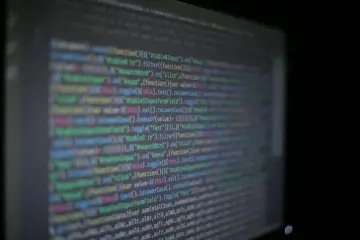 Meta expande asistente IA para soporte y refuerza moderación de contenido