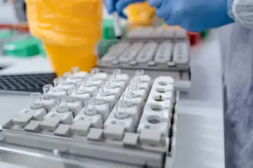 Fotografía de archivo que ilustra: Reino Unido crea un laboratorio de bioseguridad con IA respaldado por OpenAI y Anthropic