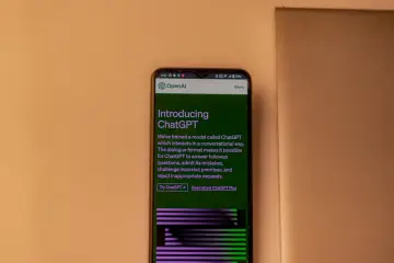 Elon Musk confirma que Grok Bot usará modelos rivales como Claude Opus 5.5, Midjourney y Suno