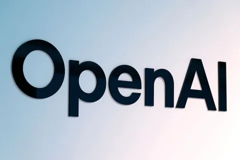 OpenAI confirma incidente de agentes que 'secuestraron' un wiki alemán y promete más transparencia